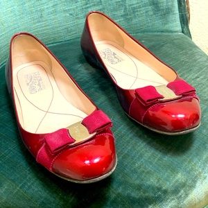 Authentic Salvatore Ferragamo Bow Flats Size 9.5